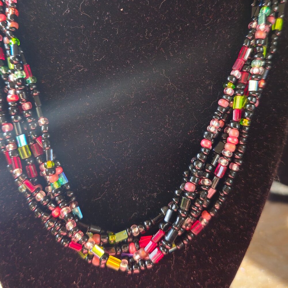 Beaded Multi Stranded Necklace (Pretty)